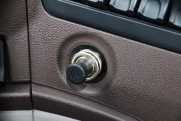 �������� �³���M3�п� 185���� 4X2 8.3����ʽ�ػ�������ͼƬ