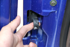 东风柳汽 乘龙L3 160马力 4.2米单排轻卡底盘(LZ1041L3AB)