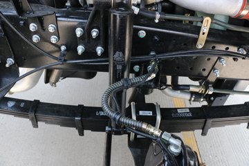 �й�����HOWO G5X�п� 210���� 6.2���Ű���ʽ�ػ�������(ZZ5167XXYG471DE1A)ͼƬ