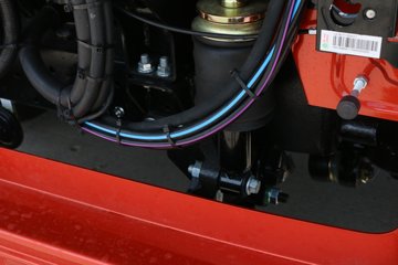 �й�����HOWO G5X�п� 210���� 6.2���Ű���ʽ�ػ�������(ZZ5167XXYG471DE1A)ͼƬ