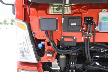 �й�����HOWO G5X�п� 210���� 6.2���Ű���ʽ�ػ�������(ZZ5167XXYG471DE1A)ͼƬ