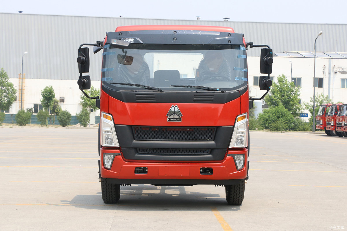 йHOWO G5Xп 210 6.2Űʽػ(ZZ5167XXYG471DE1A)                                                