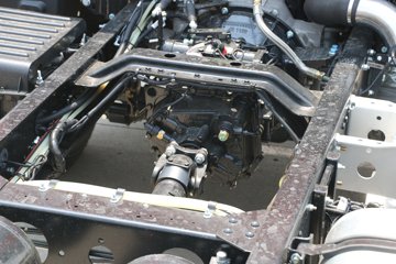 �й�����HOWO G5X�п� 210���� 6.2���Ű���ʽ�ػ�������(ZZ5167XXYG471DE1A)ͼƬ