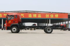 中国重汽HOWO G5X中卡 210马力 6.2米排半厢式载货车底盘(ZZ5167XXYG471DE1A)