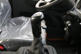 漢風XG1M(原漢風G5)&nbsp;随车吊驾驶室图片