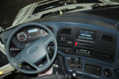 华菱 汉马H6重卡 标载版 345马力 4X2牵引车(HN4180H33C6M5) 华菱 汉马H6重卡 标载版 345马力 4X2牵引车(HN4180H33C6M5)