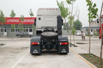 杰狮 牵引车外观                                                图片