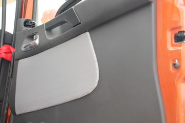 ���Ͽ��� U290�ؿ� 290���� 6X2 ��������˳�(QCC5212TCLD659Z)ͼƬ