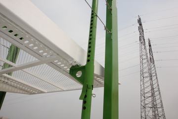 ���Ͽ��� U290�ؿ� 290���� 6X2 ��������˳�ͼƬ