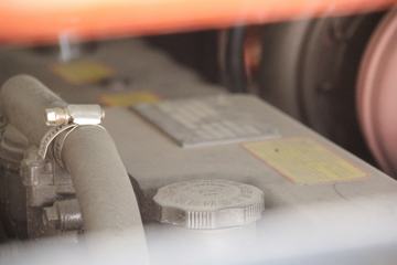 ���Ͽ��� U290�ؿ� 290���� 6X2 ��������˳�ͼƬ