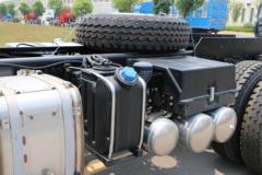 徐工 漢風(汉风)G7 复合版 350马力 6X4 5.4米自卸车底盘 徐工 漢風(汉风)G7 复合版 350马力 6X4 5.4米自卸车底盘