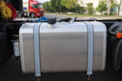 华菱 汉马H6重卡 420马力 6X4危险品牵引车(HN4255H42C4M5)