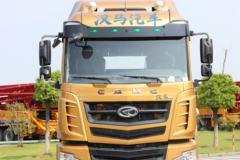 华菱 汉马H6重卡 标载版 375马力 6X4牵引车(HN4250H35C4M5)