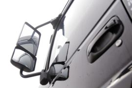 东风菁鹰&nbsp;牵引车外观                                                图片