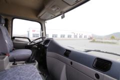 东风 菁鹰 港口空箱转运版 160马力 4X2牵引车(EQ4160VF)
