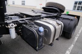 东风菁鹰&nbsp;牵引车底盘                                                图片