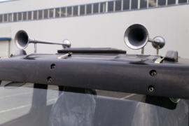 东风菁鹰&nbsp;牵引车外观                                                图片