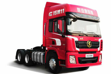 陕汽康明斯 德龙X3000 轻量化版 450马力 6X4 AMT自动挡牵引车(SX4250XC4Q)