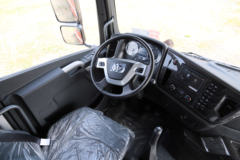 青岛解放 JH6重卡 460马力 6X4牵引车(12档变速箱)(CA4250P25K2T1E5A) 青岛解放 JH6重卡 460马力 6X4牵引车(12档变速箱)(CA4250P25K2T1E5A)