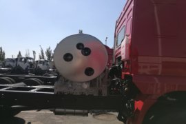 北奔V3M 牵引车底盘                                                图片