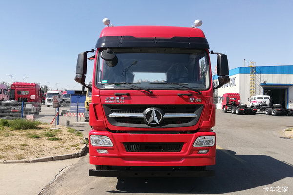 北奔 V3M重卡 375马力 6X4 牵引车