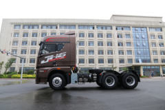 青岛解放 JH6重卡 500马力 6X4牵引车(457后桥)(CA4250P25K2T1E5A)