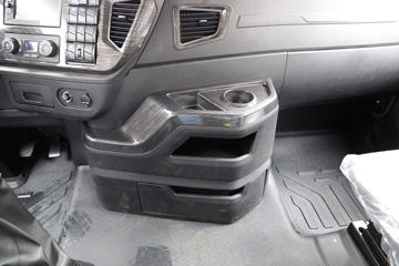 �ൺ��� JH6�ؿ� 500���� 6X4ǣ����(457����)(CA4250P25K2T1E5A)ͼƬ