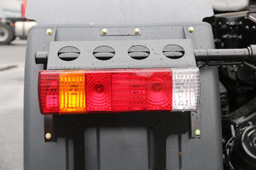 �ൺ��� JH6�ؿ� 500���� 6X4ǣ����(457����)(CA4250P25K2T1E5A)ͼƬ