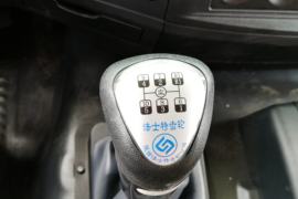 华神T5 自卸车驾驶室                                               图片
