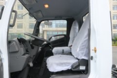 解放 虎VH 141马力 4.21米单排仓栅式轻卡底盘(CA5041CCYP40K17L1E5A84-1)