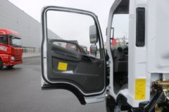 解放 虎VH 141马力 4.21米单排仓栅式轻卡底盘(CA5041CCYP40K17L1E5A84-1)