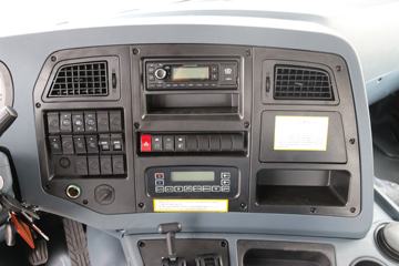 ���� ����H9�ؿ� 410���� 6X4 LNGǣ����ͼƬ