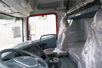 ���� ����H9�ؿ� 410���� 6X4 LNGǣ����ͼƬ