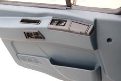 华菱重卡 重载型 420马力 6X4牵引车(HN4250B43C4M5)