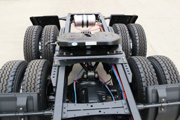 ���� ����H9�ؿ� 410���� 6X4 LNGǣ����ͼƬ