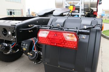 ���� ����H9�ؿ� 410���� 6X4 LNGǣ����ͼƬ