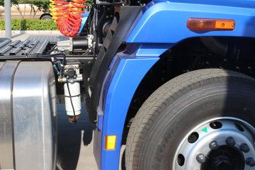 ���� ŷ����ETX 6ϵ�ؿ� 400���� 6X4ǣ����(BJ4253SMFKB-AA)ͼƬ