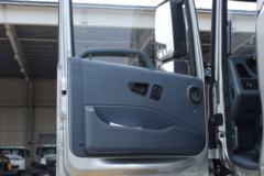 华菱 汉马H9重卡 重载型 460马力 6X4牵引车(HN4250A46C4M5)