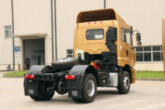 华菱 汉马H6重卡 重载版 375马力 4X2牵引车(HN4180H33C6M5) 华菱 汉马H6重卡 重载版 375马力 4X2牵引车(HN4180H33C6M5)