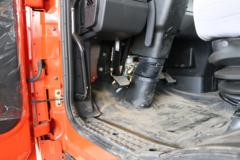 东风 多利卡D9 160马力 4X2 6.8米载货车底盘(EQ1181L9BDG)