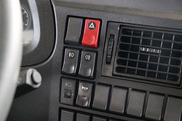 ���� ������D9 160���� 4X2 6.8�ײ�դʽ�ػ���ͼƬ