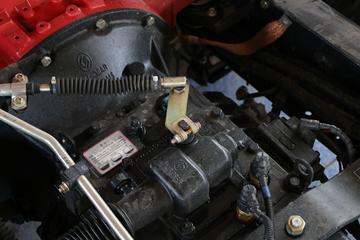 ���� ������D9 160���� 4X2 6.8�ײ�դʽ�ػ���ͼƬ