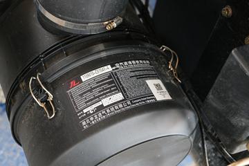 ���� ������D9 160���� 4X2 6.8�ײ�դʽ�ػ���ͼƬ