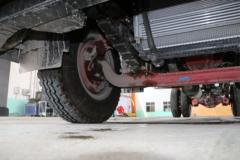 东风 多利卡D9 160马力 4X2 6.8米仓栅式载货车(EQ5161CCYL9BDGAC)