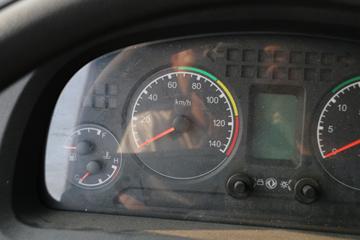 ���� ������D9 160���� 4X2 6.8����ʽ�ػ���ͼƬ