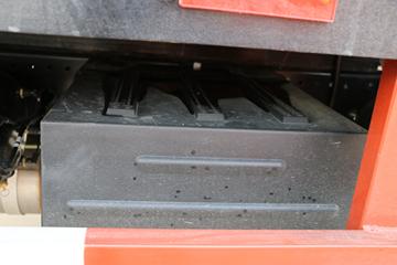 ���� ������D9 160���� 4X2 6.8����ʽ�ػ���ͼƬ