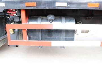 ���� ������D9 160���� 4X2 6.8����ʽ�ػ���ͼƬ