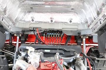 ���� ������D12�п� 190���� 4X2 9.85����ʽ�ػ�������ͼƬ