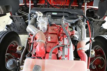 ���� ������D12�п� 190���� 4X2 9.85����ʽ�ػ�������ͼƬ