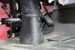 东风华神 御龙重卡 245马力 4X2 9.4米翼展式载货车(EQ5180XYKLV)